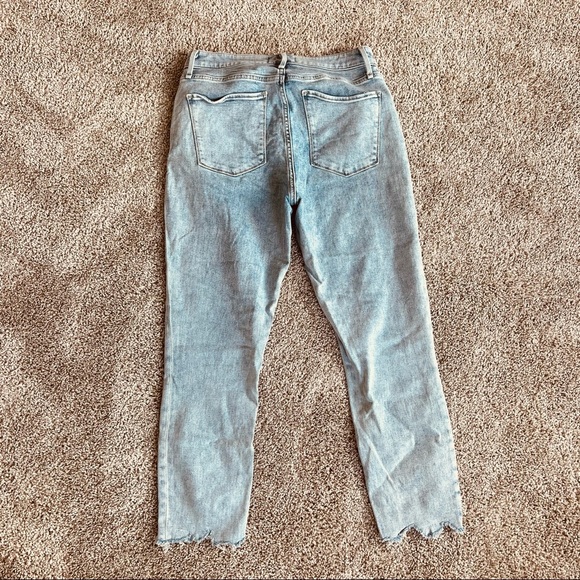 Abercrombie & Fitch | High Rise Jeans - Picture 2 of 5